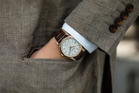 patek philippe calatrava wrist shot|patek philippe calatrava case.